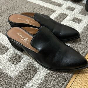 Chinese Laundry Black Mule